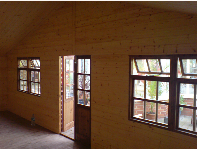 insulated summerhouse